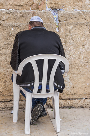 Sitting Alone in Prayer 190509-1