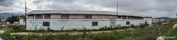 Panorama Grocery in Field 200226-2