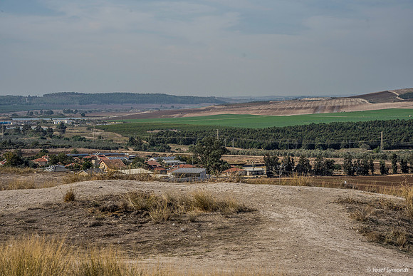 Looking South Along Elah Valley 191121-1
