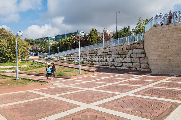 Eshkol Pais Community Center 181224-4