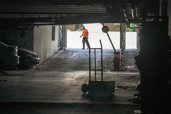 Underground Parking and Commerce