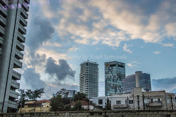 Ominous Clouds Southern Tel Aviv 181220-2