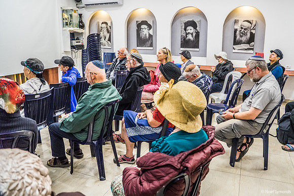 Participants at the Bnei Rachel Yeshiva 221107-7