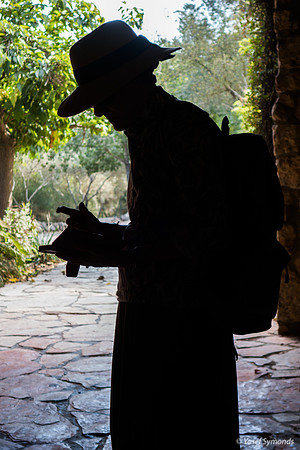 Lady at Zoo 220918-4