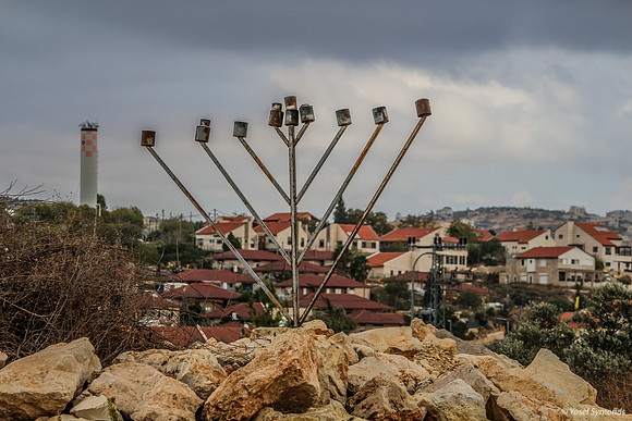 A Lonely Menorah 131204--1