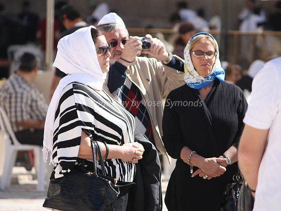 Intriguing Prayer Shawl? at Kotel 2
