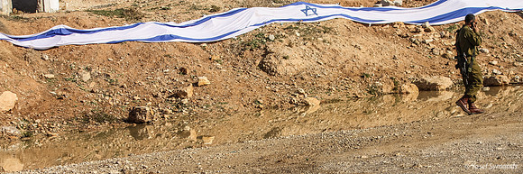 Soldier Guarding Shdema 100129-2