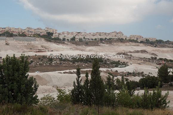Mishkafayim 2014 Q3 8003