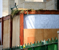 Cleaner Sukkah