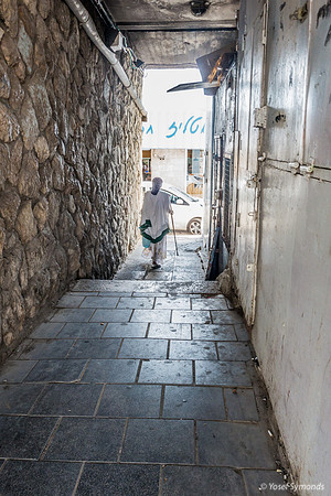 Commercial Center Alley 181012-4