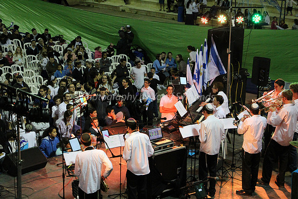 Independence Bands 2
