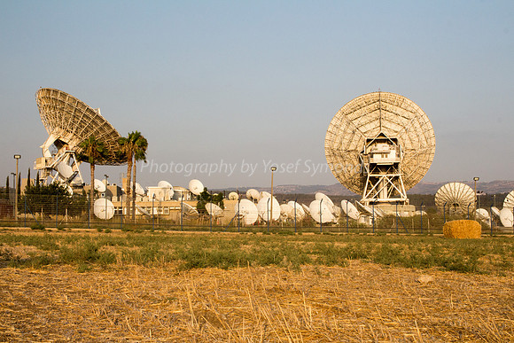 Haystack in Field - Satellite Dishes in Background 170721-13