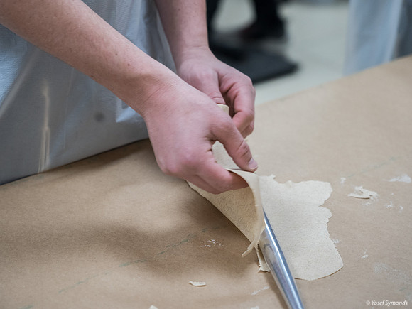 Rolling the Matza 190804-8