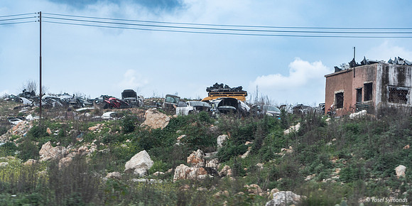 Car Junkyard 230322-12