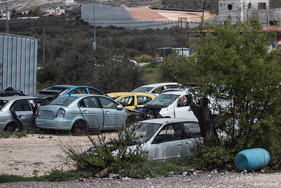 Car Junkyard 230322-1