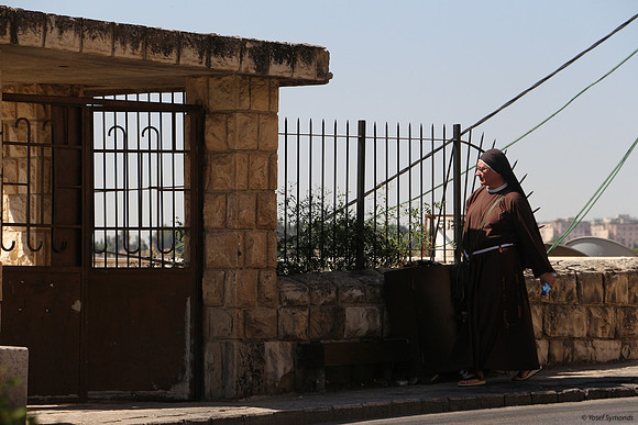Nun on Maale Hashalom Road