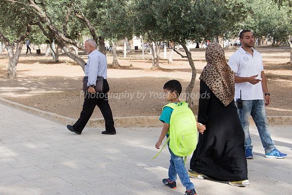 Holy Path to School
