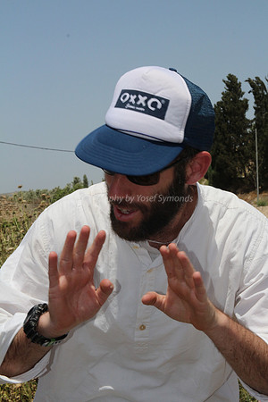 Yaakov Tavger at Joseph's Pit 3