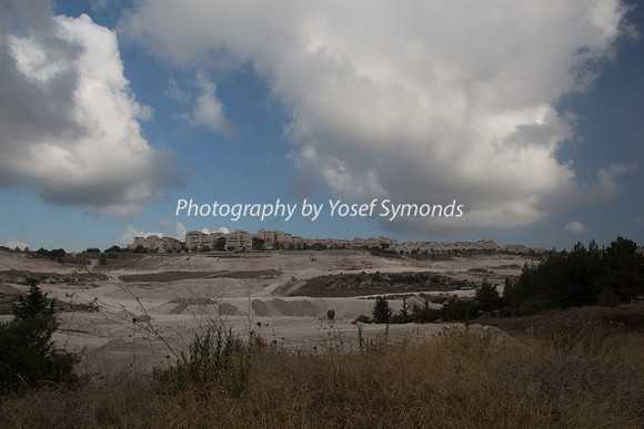 Mishkafayim 2014 Q3 8007