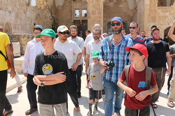 Jewish Visitors Paying Respects on Temple Mount 2