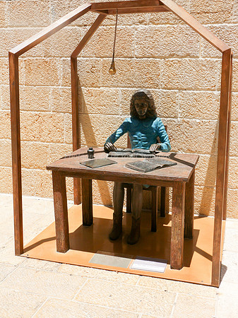 Anne Frank 2