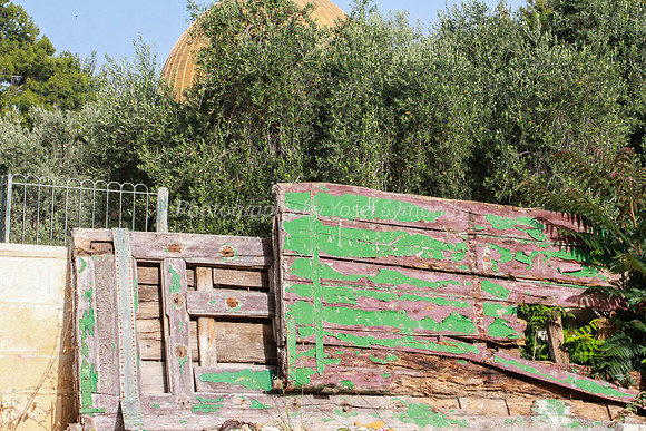 Ancient Timber Doors Rotting in Open 1