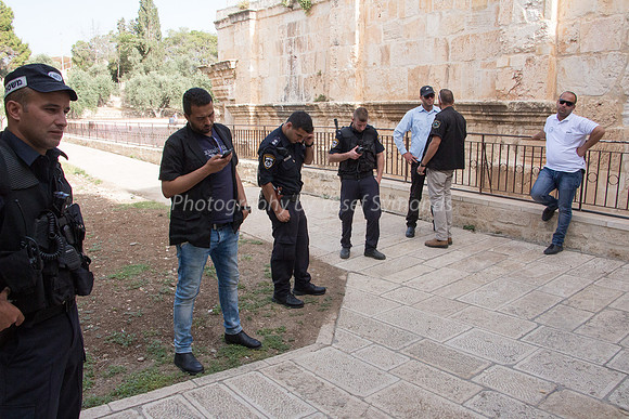 Guard of Honor for Jews 3