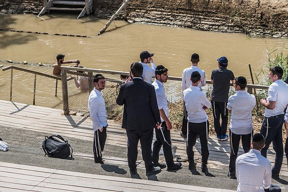 Yeshiva Students Getting a View of Jordan 2