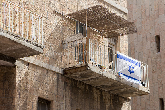 Flag on Ben Hillel