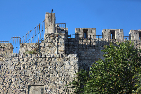 Rampart Walk 1