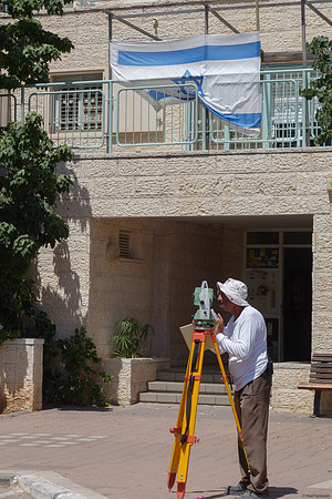 Surveyor and Flag