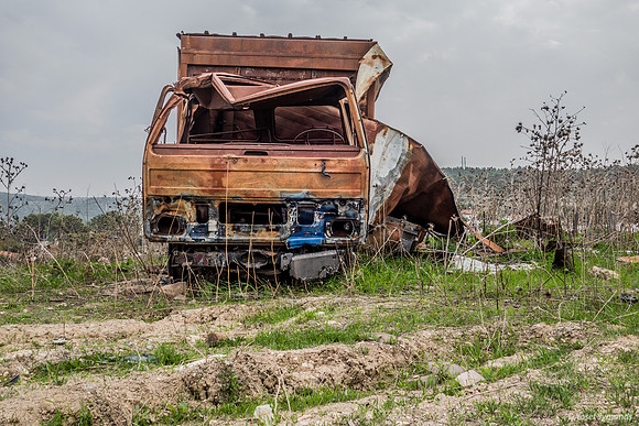Abandoned Truck 201214-3