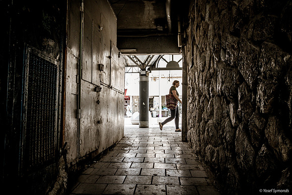 Commercial Center Alley 181012-1