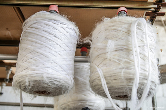 White Wool Yarn Before  Spinning 1