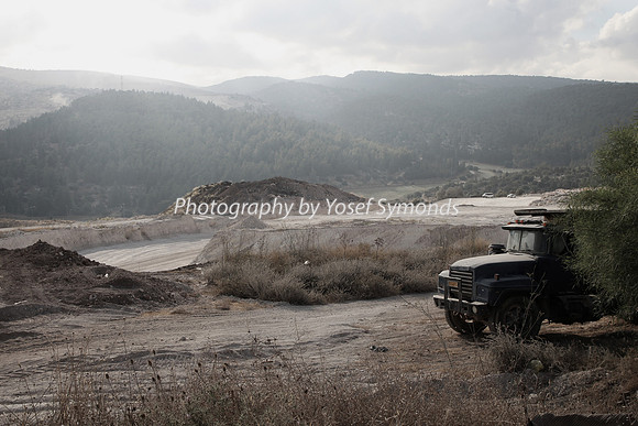 Mishkafayim 2014 Q3 7976A