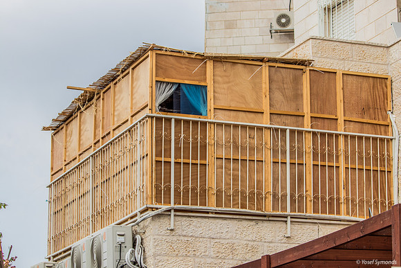 Zionist Window in Haredi Neighborhood 221012-3