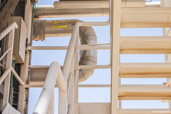 CSP Tower Piping and Machinery 100623-16