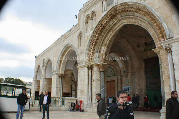Al Aksa Mosque 170402-3