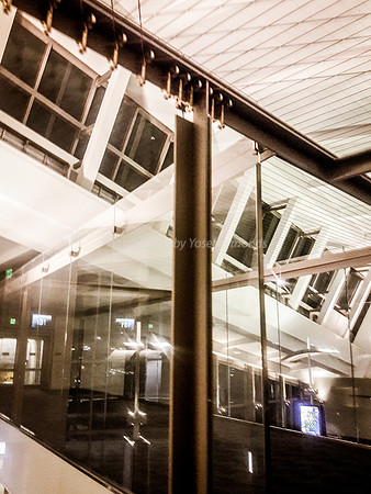 Los Angeles Airport Walkway 19018-3
