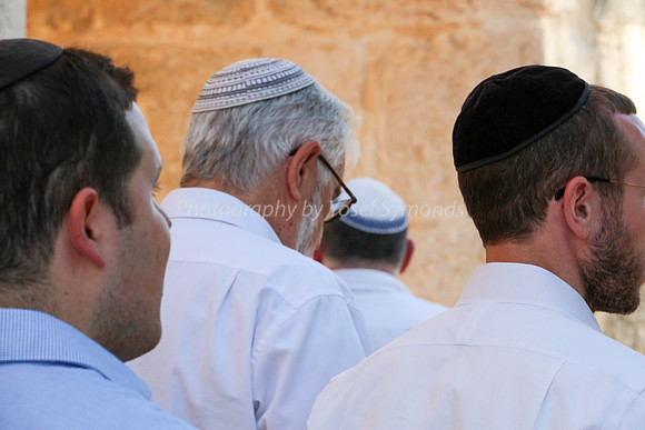 Jewish Men on Temple Mount 1