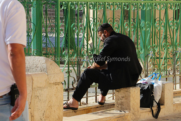 Unguarded Contemplation