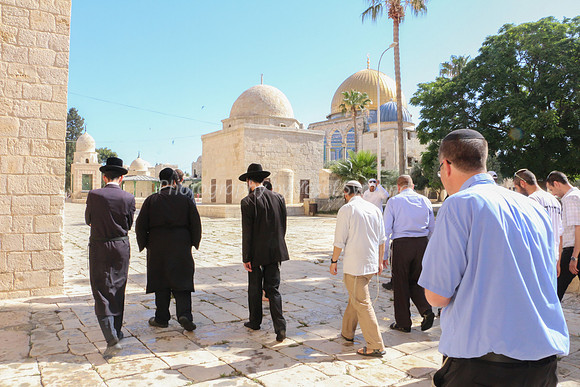 Moving Nortwards Along Western Wall 1