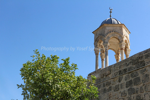 Islamic Shrine Structure