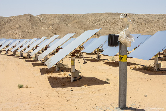 CSP Solar Field at Ground Level 100623-10