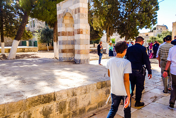 Returning South Along Western Wall 4