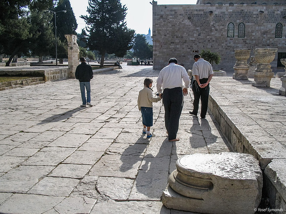 3 Shlomo and Shira - Shira Listening to Father  050512-6