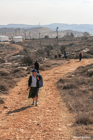 Climbing Hill of Givat Asaf 131204-1