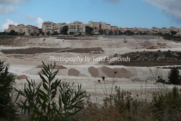 Mishkafayim 2014 Q3 8004A