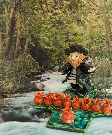 Chasid at Chanuka Surfing Down Snir River on Hamsa 201029-1