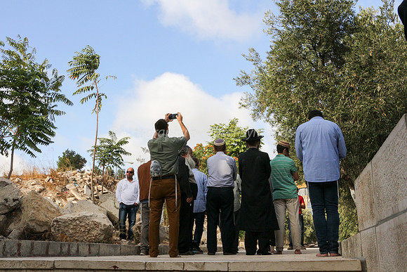 JewsLooking Directly West and Contemplating on EW Temple Axis 1